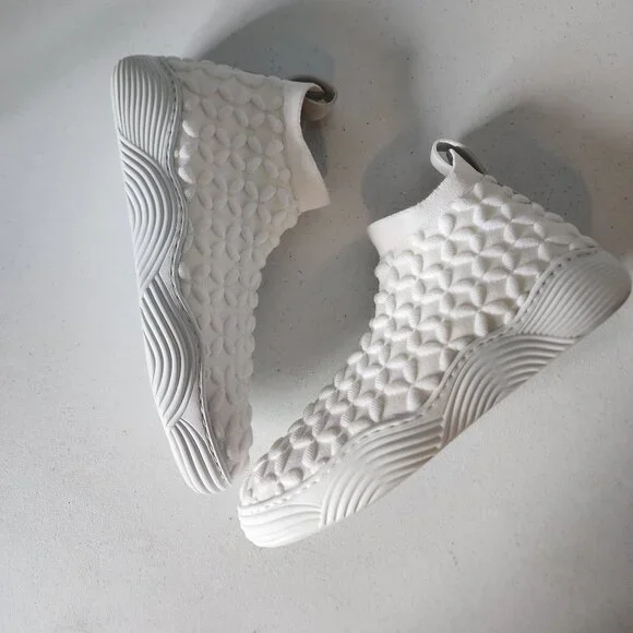 Alaia Knit Sneaker "EUC" - Picture 6 of 16